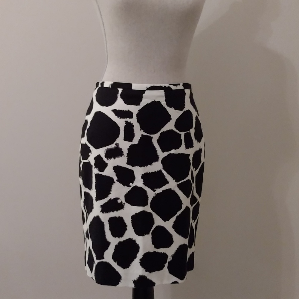 Loft Black and White Animal Print Pencil Skirt